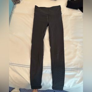 Lulu lemon leggings grey perforated fabric